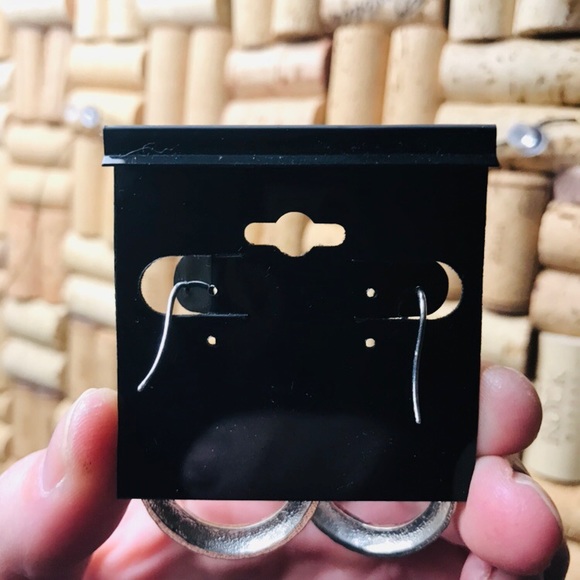 Statement Earrings - Picture 4 of 4